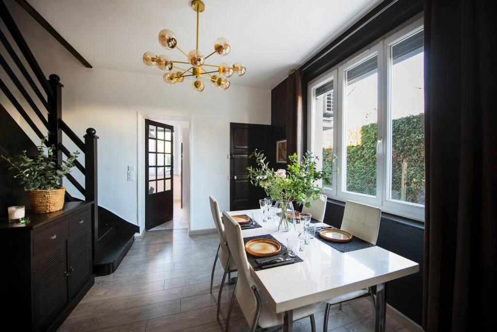 Jolie Maison Sur Orleans, Parking & Climatisation Exterior photo